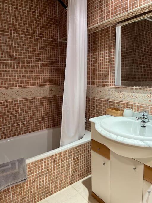 סולדאו Apartamento Hasta 4 Pax Con Terraza- Nº Hut 08258 מראה חיצוני תמונה